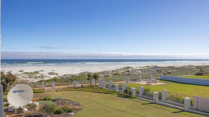 7 Bedroom Property for Sale in Melkbosstrand Western Cape
